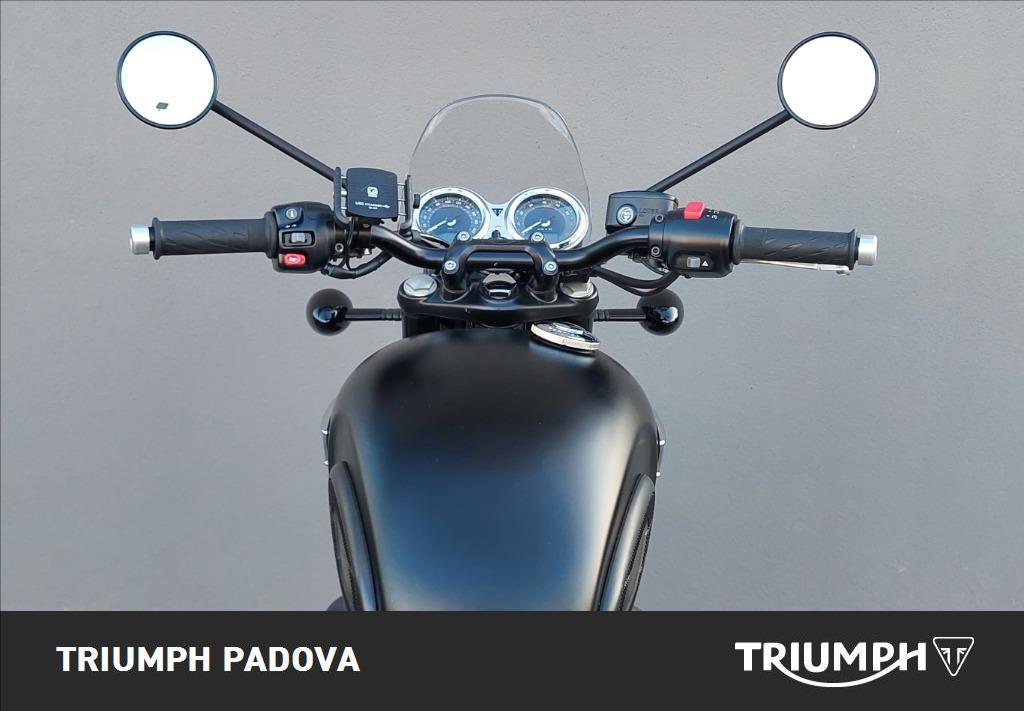 TRIUMPH Bonneville 900 T100 Black