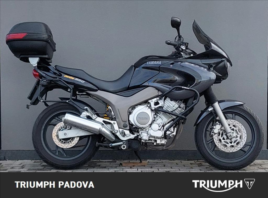 YAMAHA TDM 850 